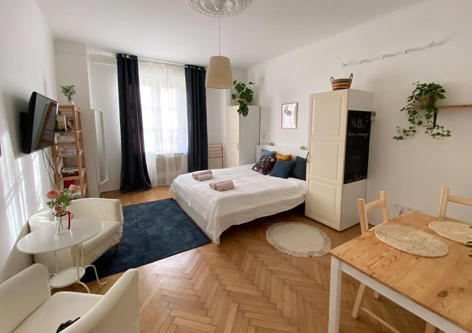 Quiet Apartment Near Buda Castle Budapest Exterior photo